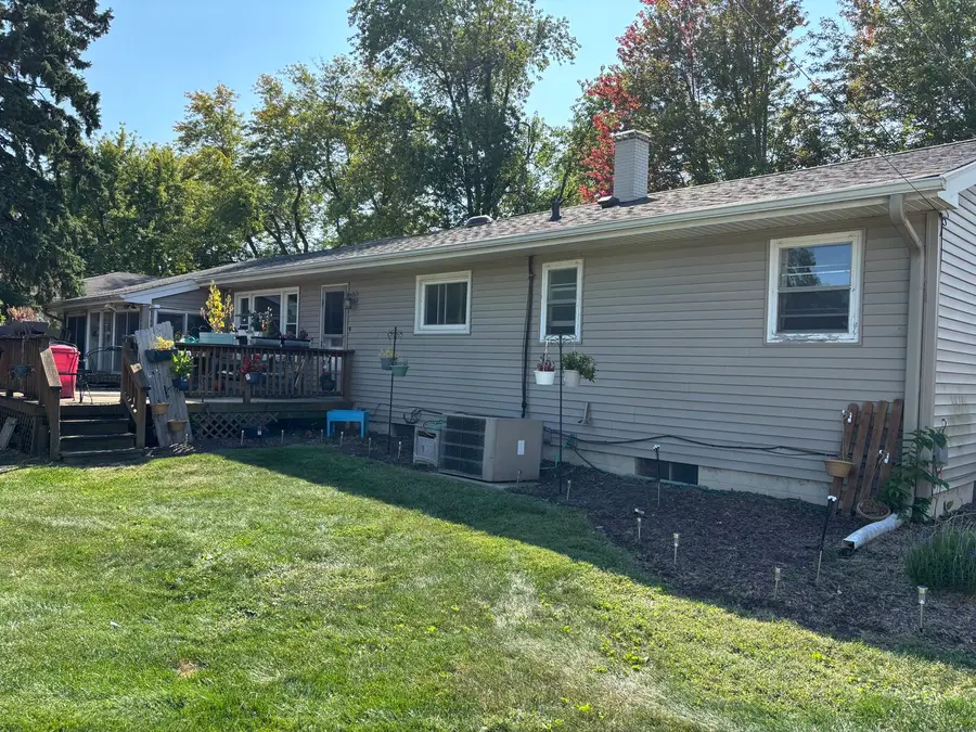 208 N Wabena Avenue, Minooka, IL 60447 - #2