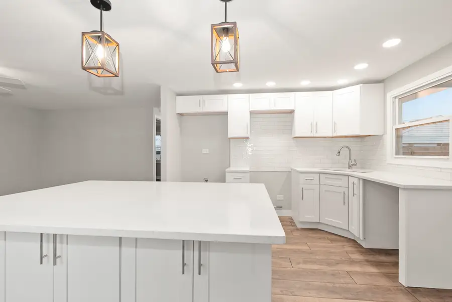 4324 W 87th Place, Hometown, IL 60456 - Image #3