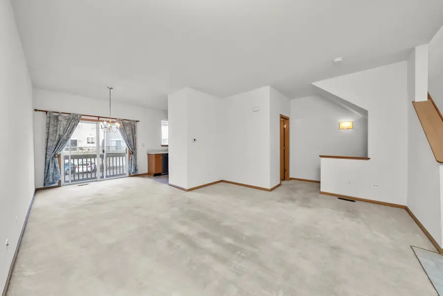 522 Littleton Trail, Elgin, IL 60120 - Image #2