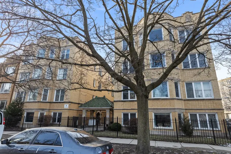 4962 N Spaulding Avenue #3, Chicago, IL 60625 - Image #2