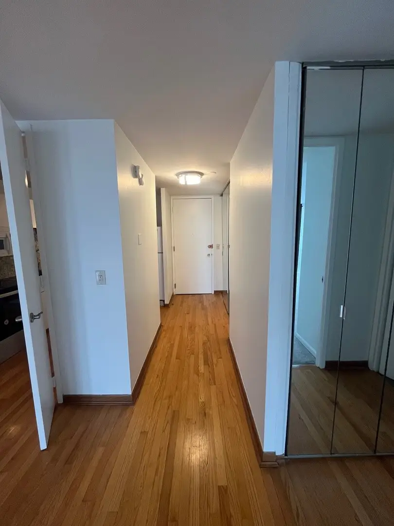 1660 N La Salle Drive #2408, Chicago, IL 60614 - Image #2