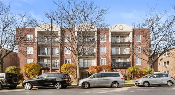 5840 W Lawrence Avenue #405, Chicago, IL 60630