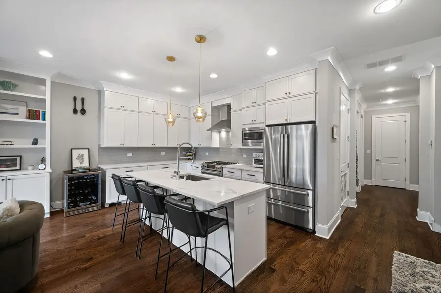 5061 N Lincoln Avenue #101, Chicago, IL 60625 - Image #3