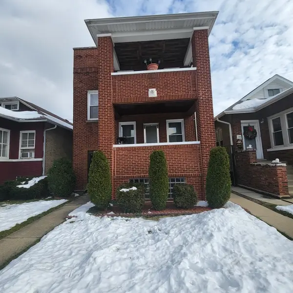 2941 N Harding Avenue, Chicago, IL 60618