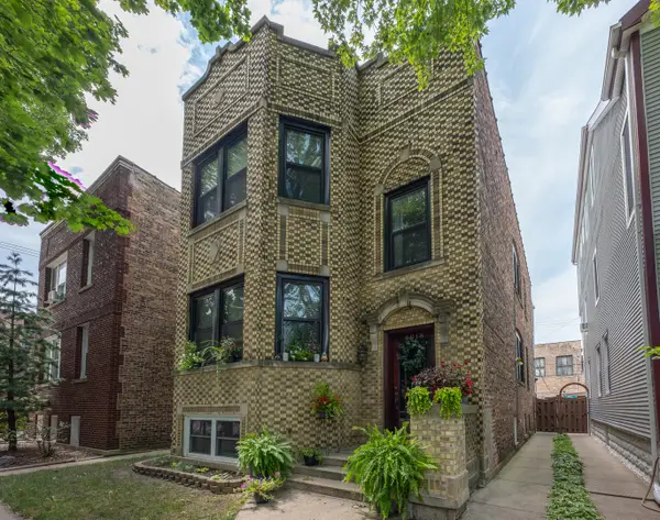 Address Withheld By Seller, Chicago, IL 60618