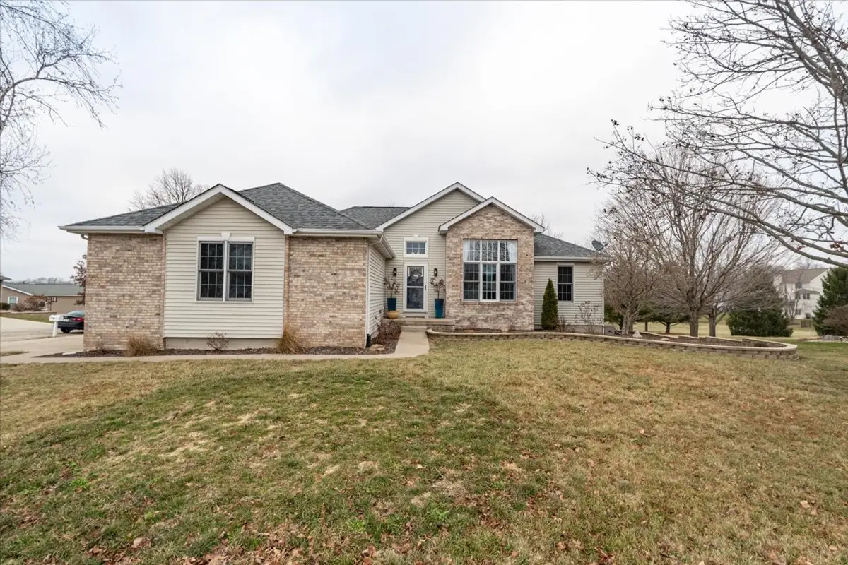 901 Barbara Drive, Heyworth, IL 61745 - Image #1
