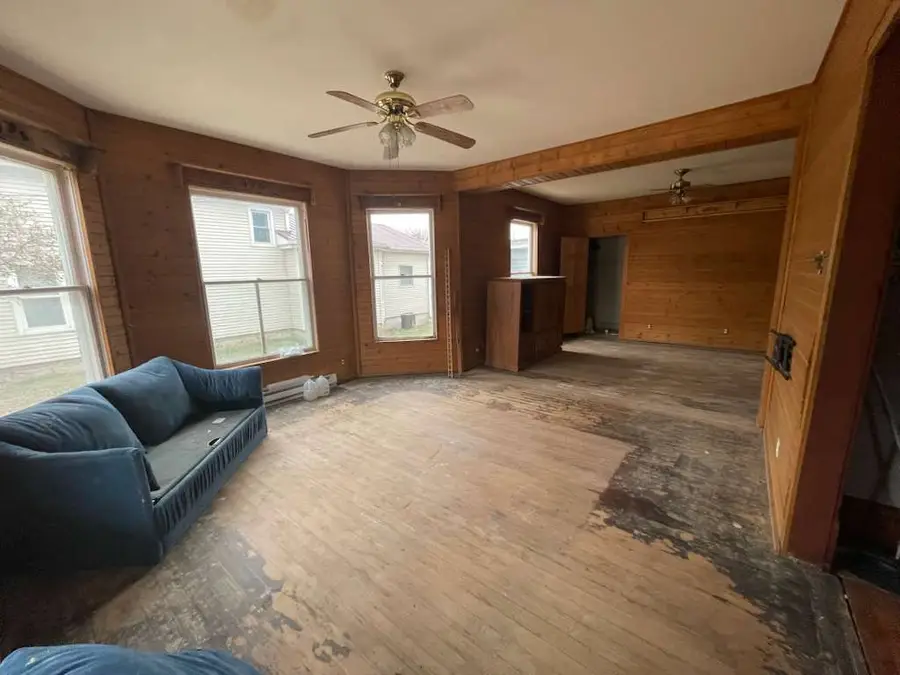 203 E Washington Street, Avon, IL 61415 - #3