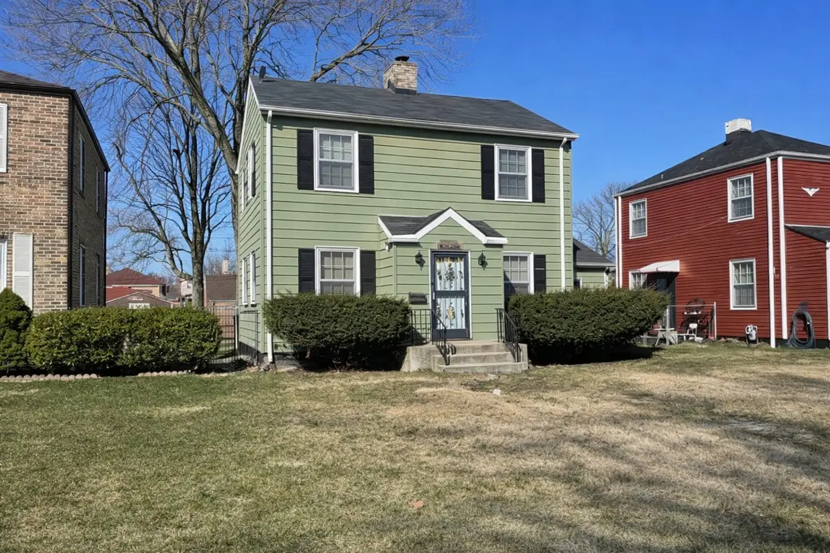 12752 S Wallace Street, Chicago, IL 60628 - Image #1