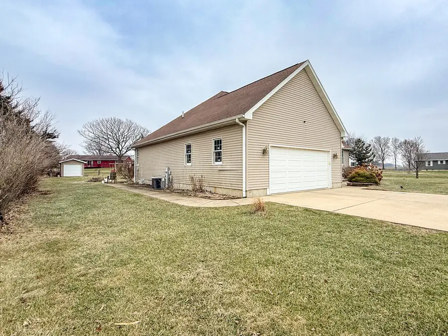 10052 Landmark Drive, Rock Falls, IL 61071 - Image #3