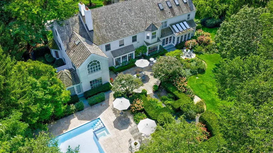 145 Woodley Road, Winnetka, IL 60093 - Image #2