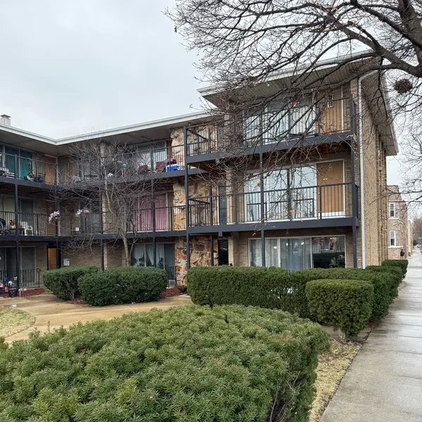 5300 S Kedzie Avenue #201, Chicago, IL 60632