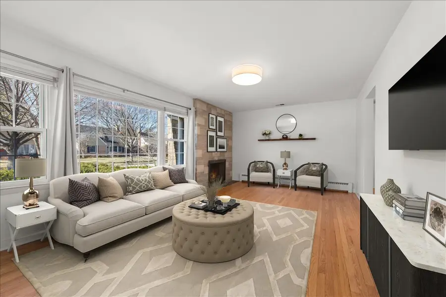 537 S Chestnut Avenue, Arlington Heights, IL 60005 - Image #3