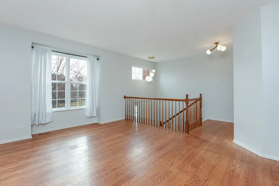 720 Thornbury Road, Bartlett, IL 60103 - #3