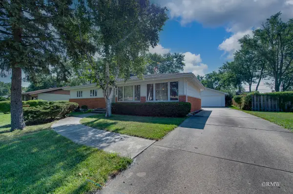 365 Washington Boulevard, Hoffman Estates, IL 60169