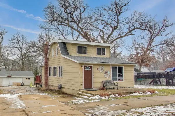 3114 Shady Drive, Wonder Lake, IL 60097