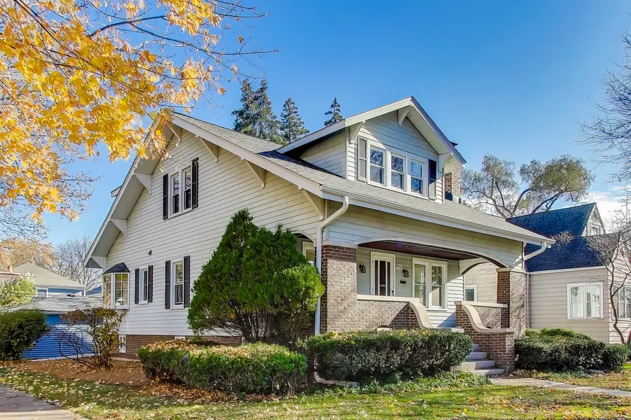 201 S Mitchell Avenue, Arlington Heights, IL 60005 - #2