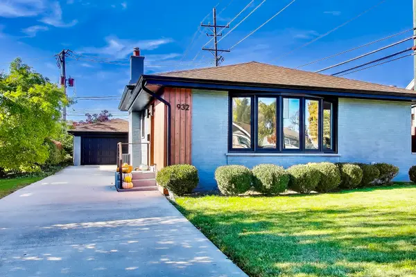 932 N Knight Avenue, Park Ridge, IL 60068