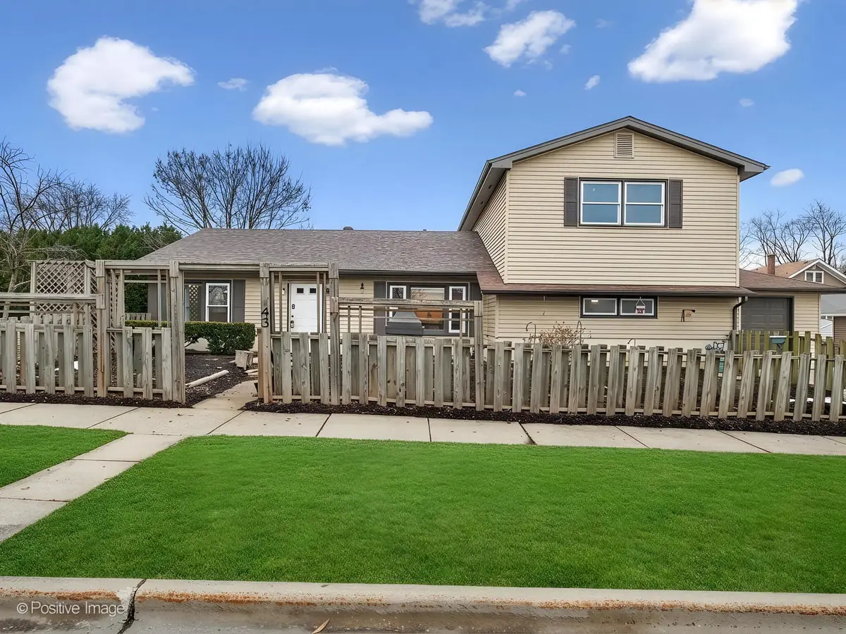 43 S Craig Place, Lombard, IL 60148 - Image #1