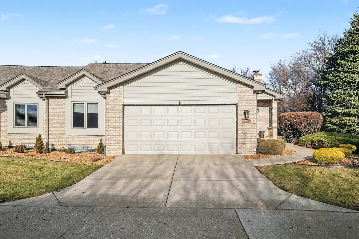10942 Liz Lane, Orland Park, IL 60467 - Image #1