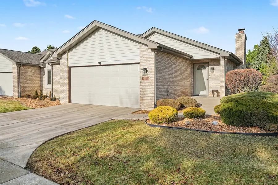 10942 Liz Lane, Orland Park, IL 60467 - Image #2