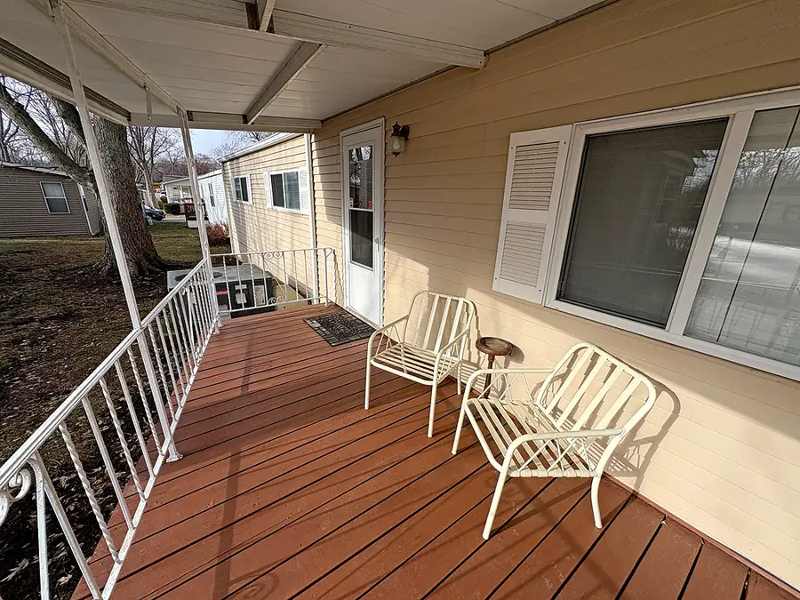 1134 Lakeview Road, Elgin, IL 60123 - Image #3