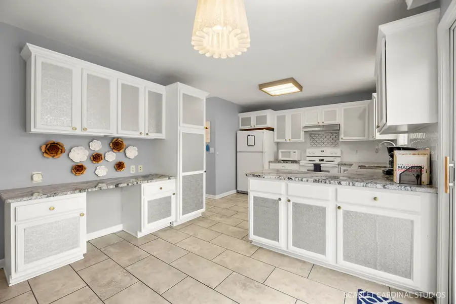 430 Turnbury Court E, Dekalb, IL 60115 - Image #3