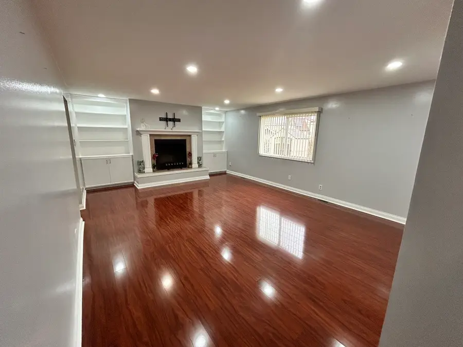 124 Seabury Road, Bolingbrook, IL 60440 - Image #2