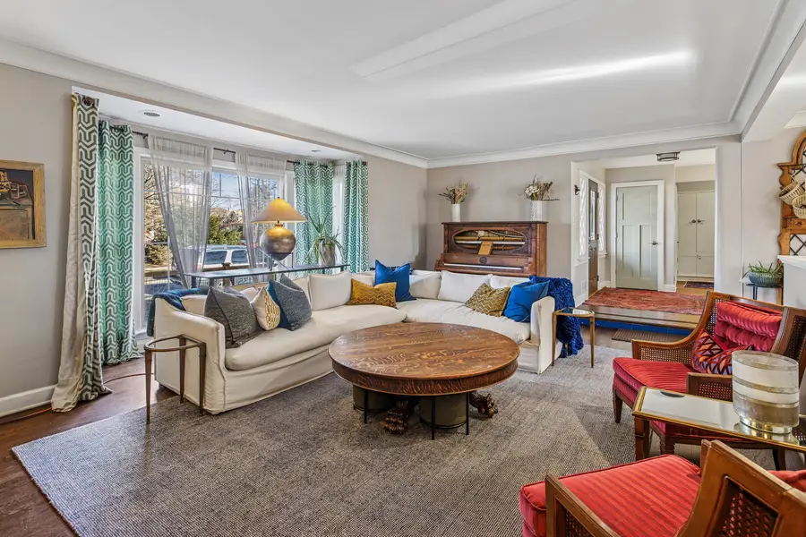 3435 W Ardmore Avenue, Chicago, IL 60659 - Image #3