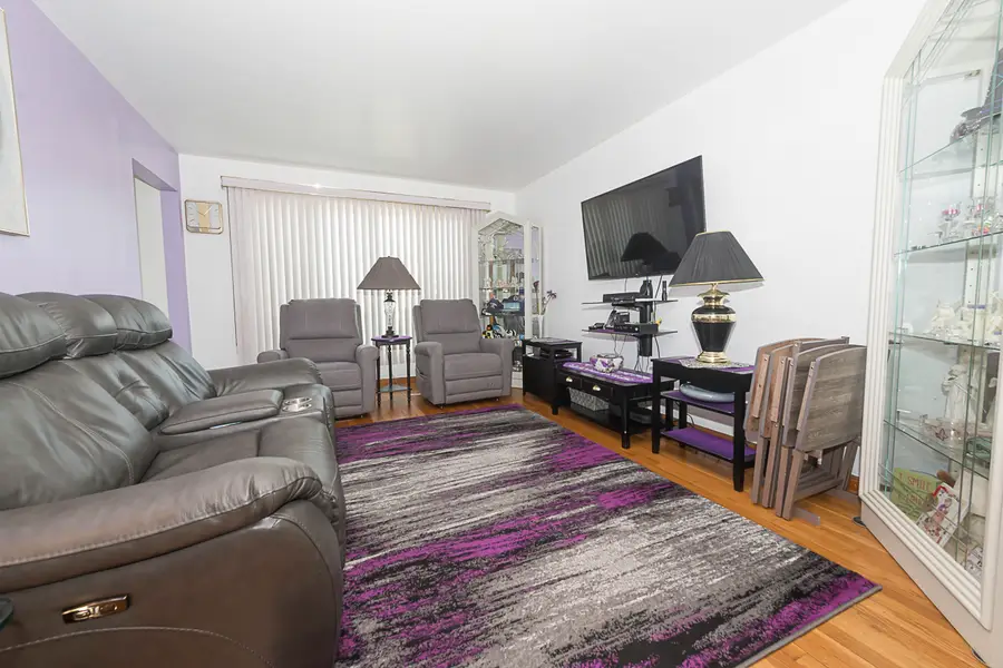 3529 N Nora Avenue, Chicago, IL 60634 - Image #3