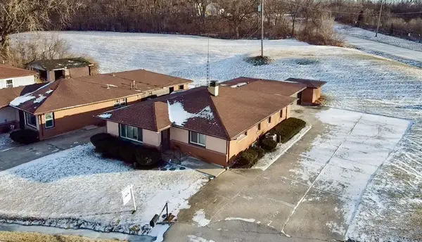 758 Woodruff Avenue, Joliet, IL 60436