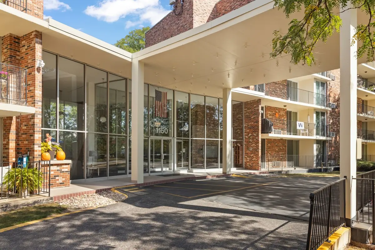 1150 E Jackson Street #1A, Lombard, IL 60148 - Image #1