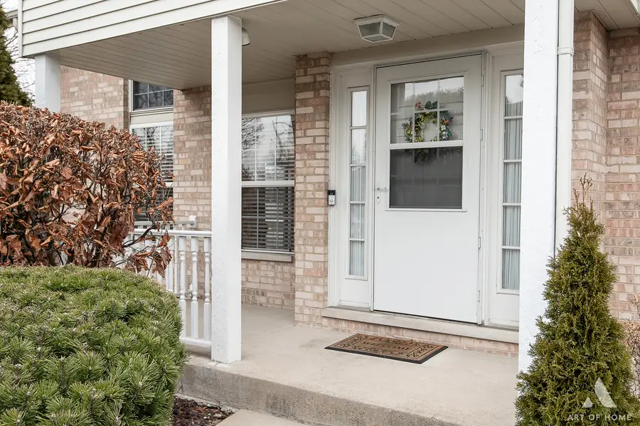 7418 Linden Drive, Justice, IL 60458 - Image #3