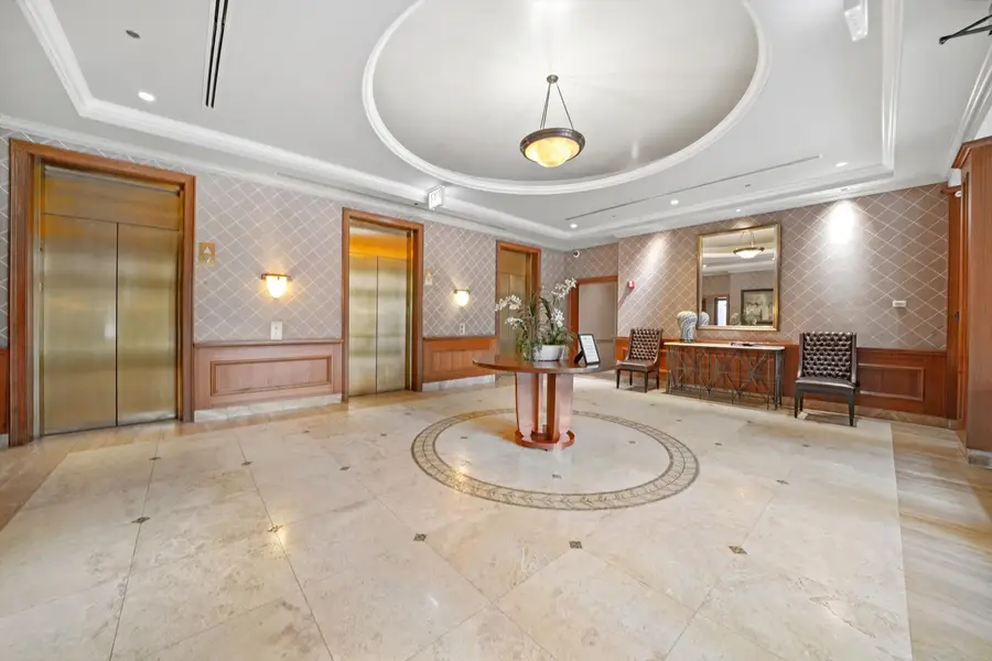 1322 S Prairie Avenue #903, Chicago, IL 60605 - #2