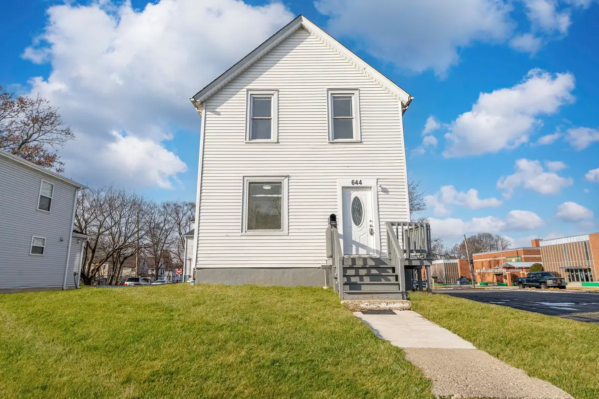 644 S Mcalister Avenue, Waukegan, IL 60085 - Image #1