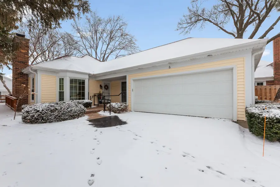 6 The Court Of Lagoon View, Northbrook, IL 60062 - #2