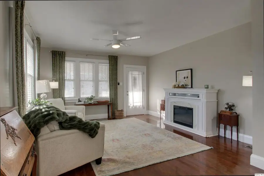 2065 Elm Street, Quincy, IL 62301 - #3