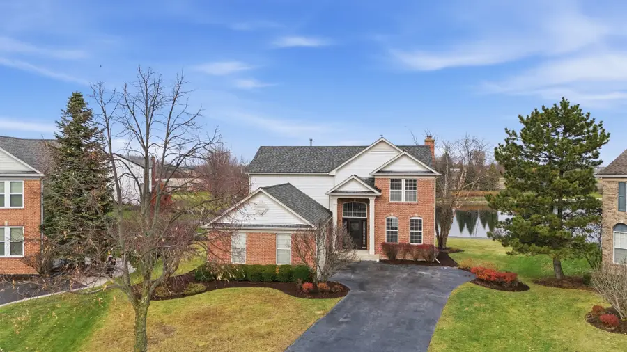 6 Camberwell Court, Algonquin, IL 60102 - Image #2