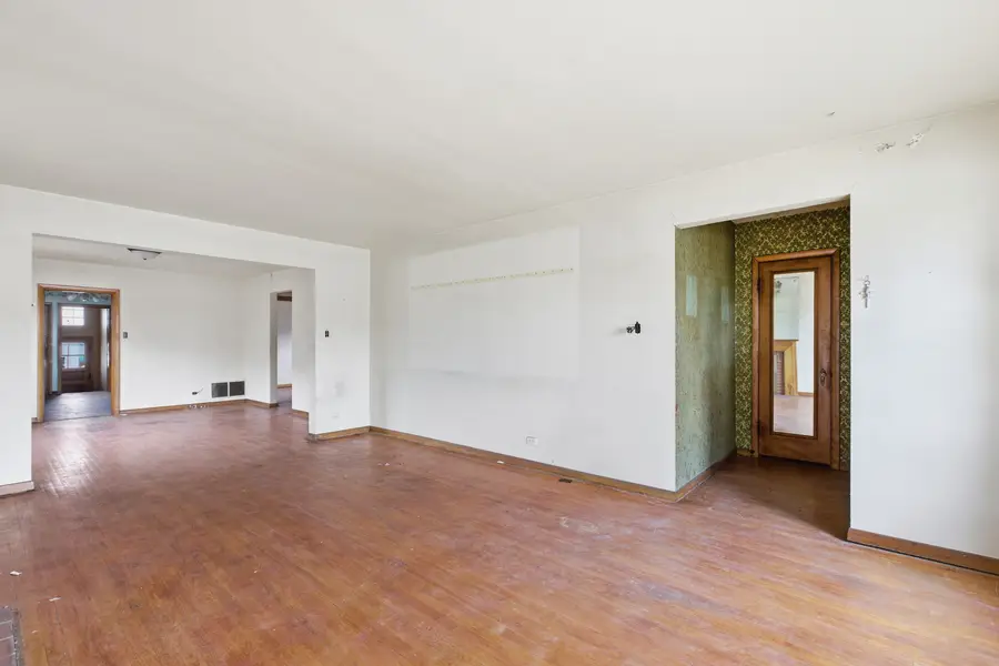 11721 S Maplewood Avenue, Chicago, IL 60655 - Image #3