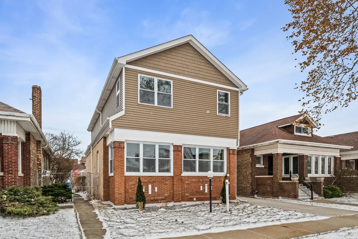 7827 S Merrill Avenue, Chicago, IL 60649 - Image #1