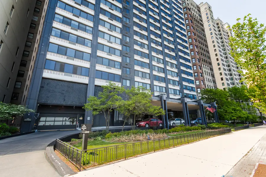 1440 N Lake Shore Drive #35A, Chicago, IL 60610 - Image #2
