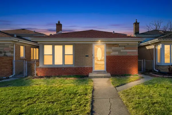 Address Withheld By Seller, Burbank, IL 60459