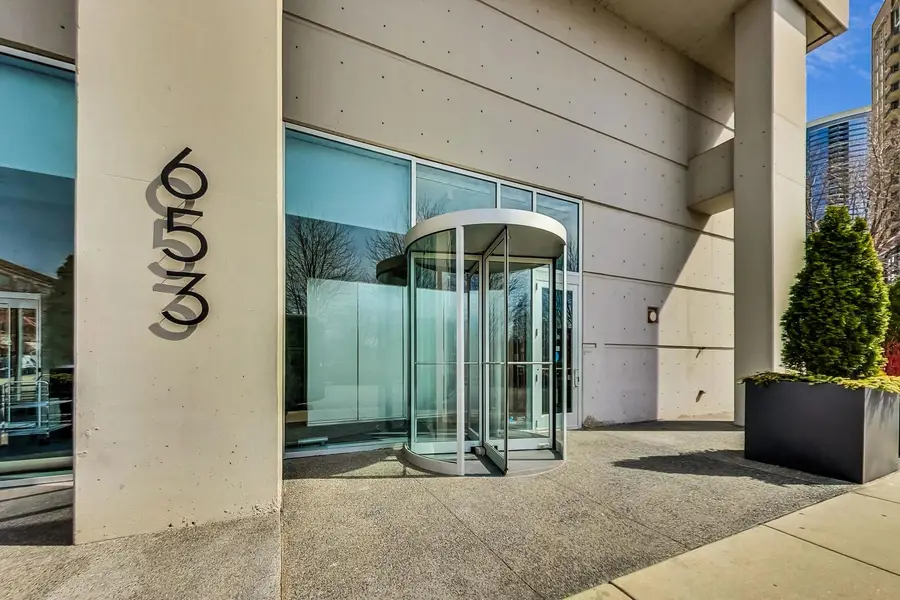 653 N Kingsbury Street #1907, Chicago, IL 60654 - #2