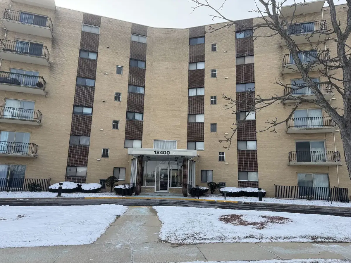18400 Cherry Creek Drive #105, Homewood, IL 60430 - Image #1