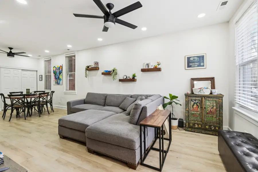 1655 N Artesian Avenue, Chicago, IL 60647 - Image #2