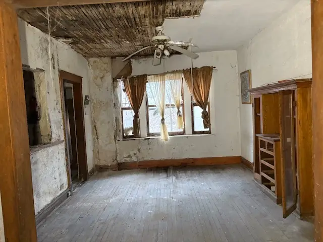 11219 S Vernon Avenue, Chicago, IL 60628 - Image #3