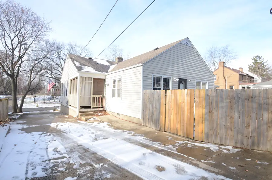 735 Joslyn Street, Rockford, IL 61107 - #2