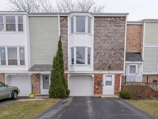 1933 Williamsburg Drive, Hoffman Estates, IL 60169