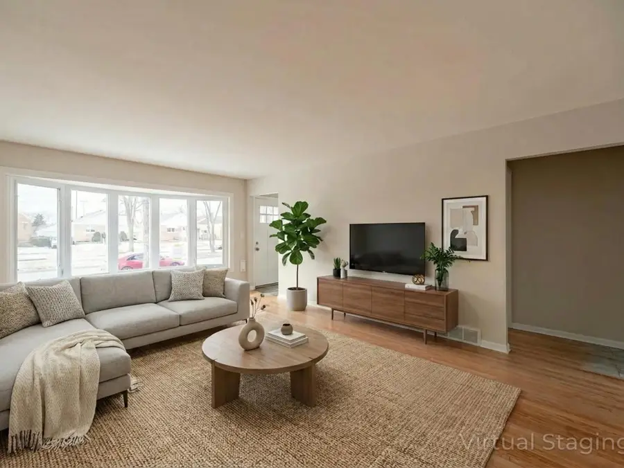 813 Westchester Boulevard, Westchester, IL 60154 - #2