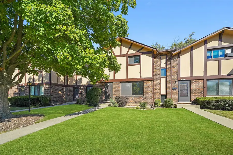 18W118 14th Street, Villa Park, IL 60181 - Image #2