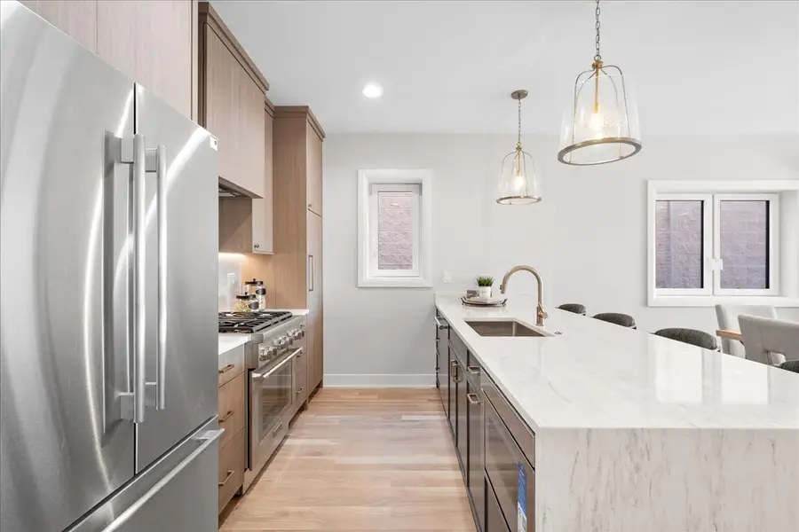 2435 N Clybourn Avenue #3N, Chicago, IL 60614 - Image #3